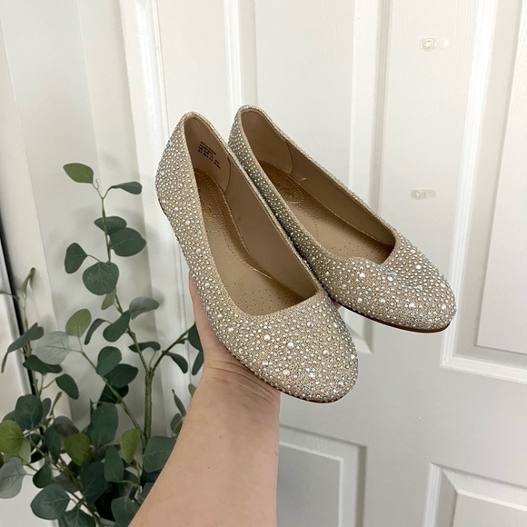 Dream Paris Gold Gemstone Flats - Picture 4 of 8